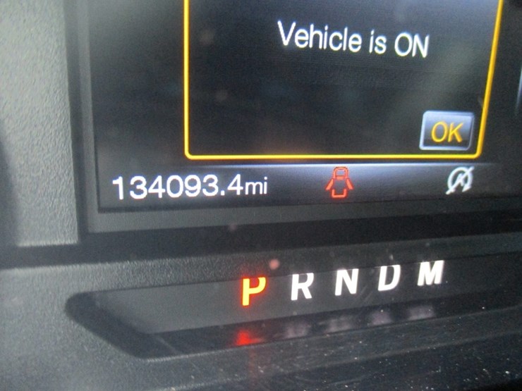 2019-ford-f150-xlt-image-17
