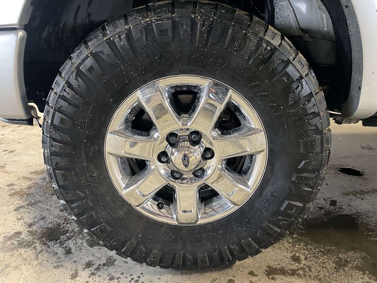 2014-ford-f150-limited-image-19