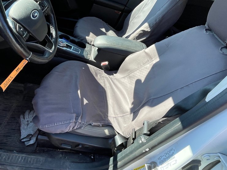 2021-ford-escape-image-34