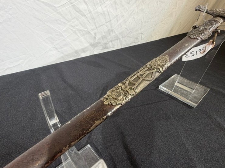 #36153-•-1800's-knights-of-pythias-fcb-victorian-ceremonial-sword-image-39