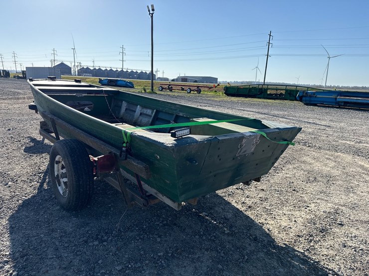 #41830-•-15'-fishing-boat-w/-trailer-inv#-41830-image-4