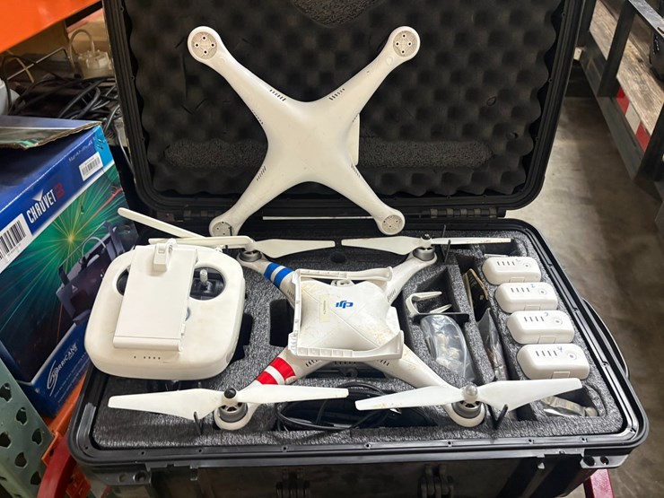 #23981-•-phantom-proffesion-drone-image-2