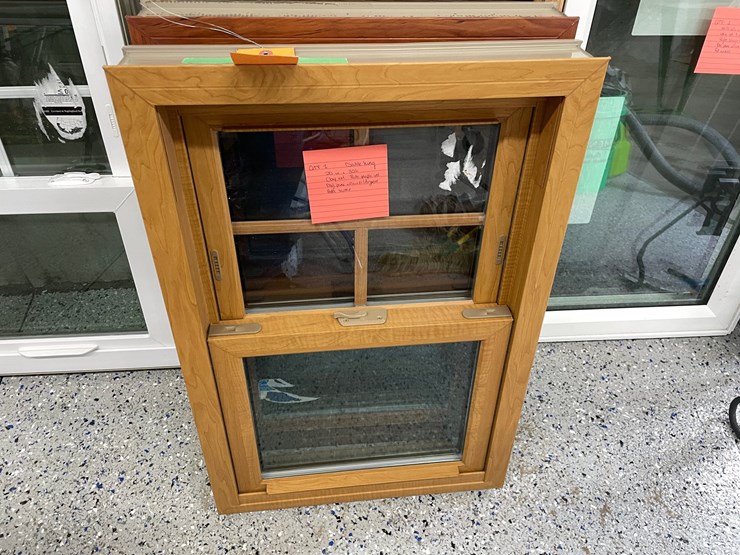 #8567-•-(4)-double-hung-windows-image-2
