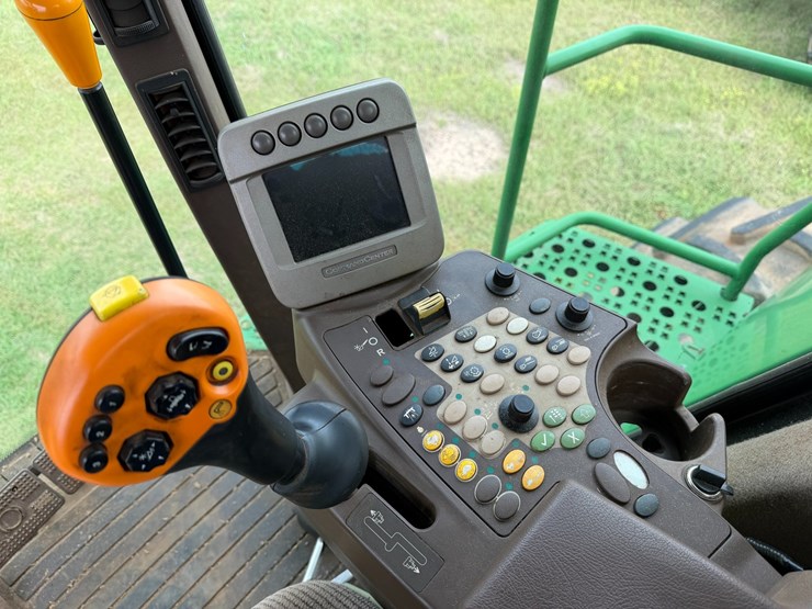 #524-•-2009-john-deere-9770s-combine-image-16