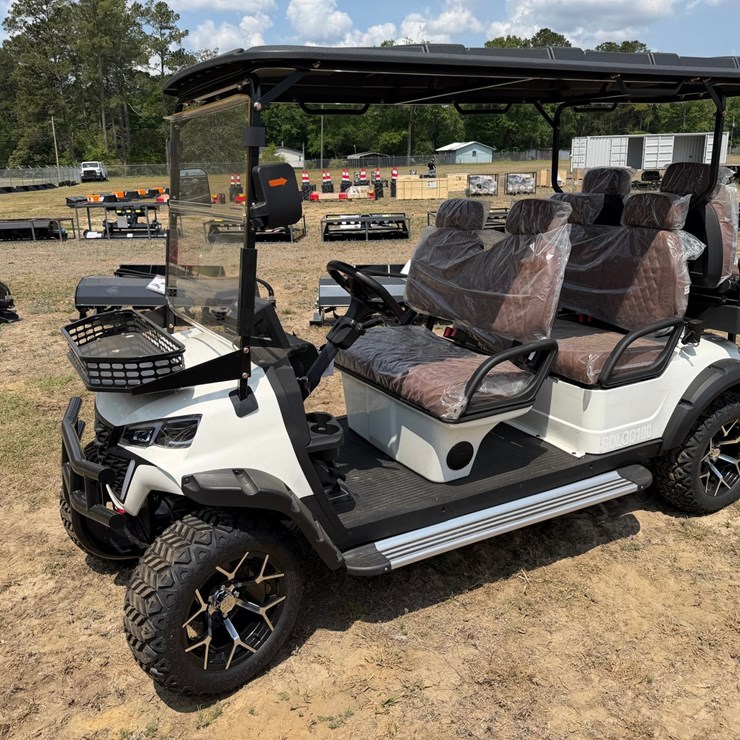 #578 • GOLF CART