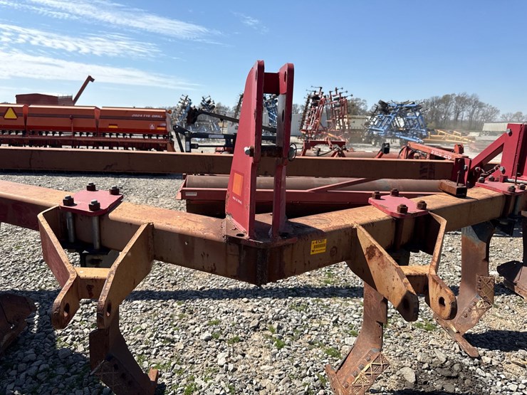 #41281-•-bhc-6-row-ripper-inv#-41281-image-12