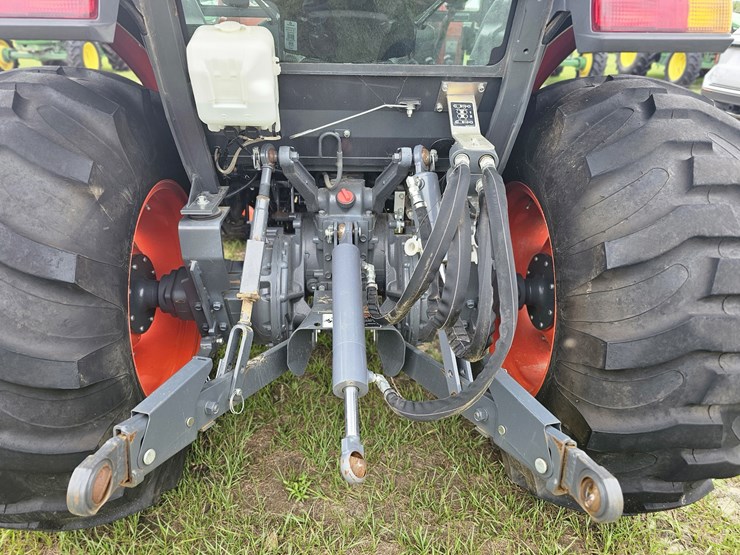 2021-kubota-mx6000-image-5