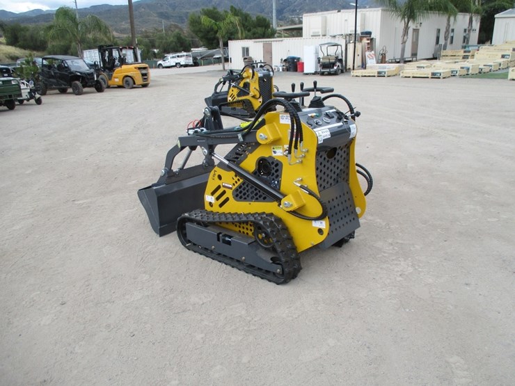 2026-sdlanch-ssl60-crawler-ride-on-skid-steer,-image-4