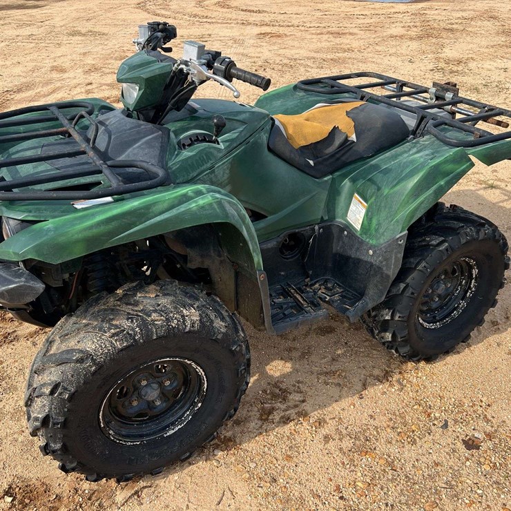 2016 Yamaha Grizzly 700 4x4 ATV (9,345 Miles showing)