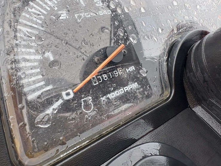 kubota-b7800-image-14