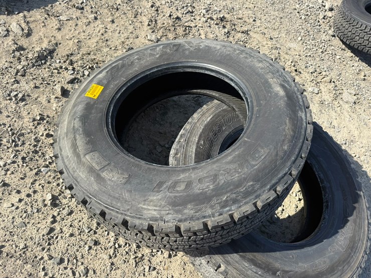 #40620-•-lot-of-(2)-295/75r22.5-tires-inv#-40620-image-2