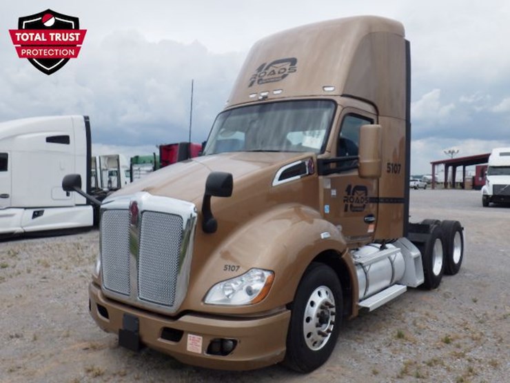 2022-kenworth-t680-image-1