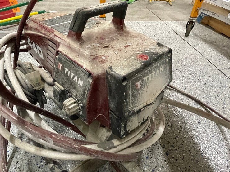 #8607-•-t-titan-paint-sprayer-image-11