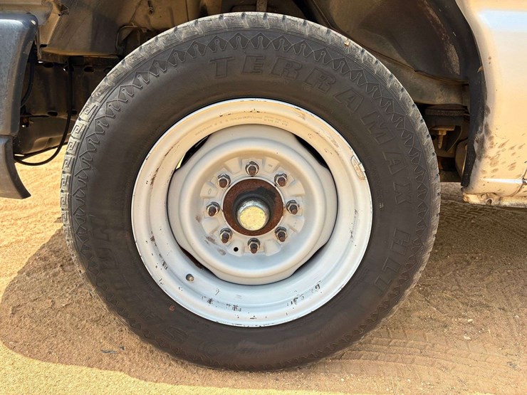 2009-utility-van-image-7