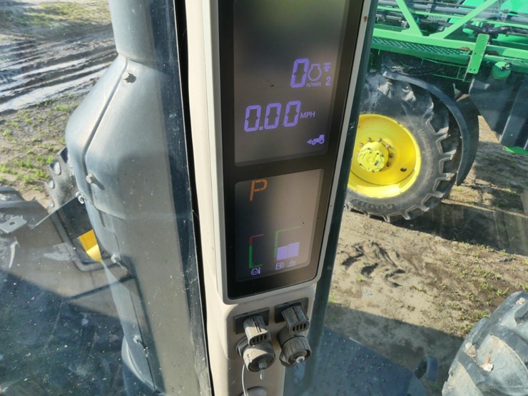 2017-john-deere-8370r-image-17