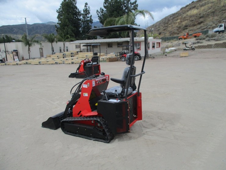 2026-sdlanch-ssl580-crawler-ride-on-skid-steer,-image-4
