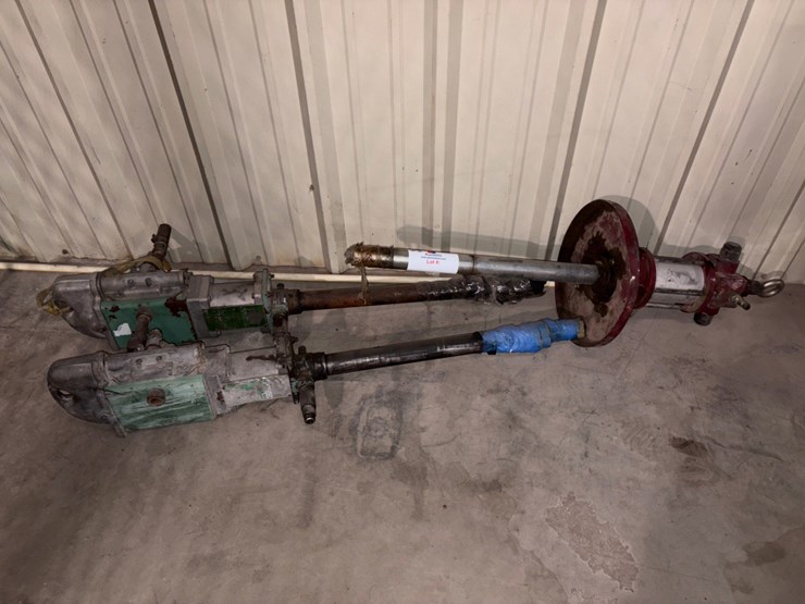 (3)-pneumatic-grease-pumps-image-1