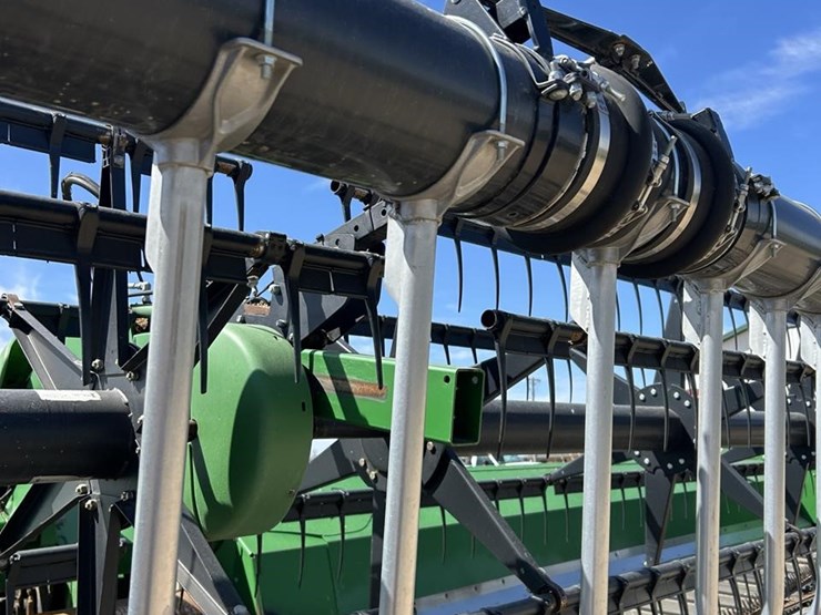 2013-john-deere-640fd-image-41