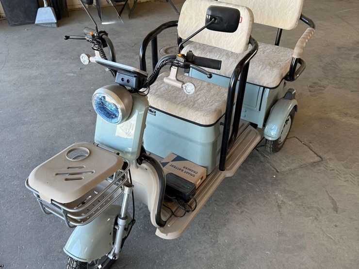 600w-3-person-electric-cart-(new/unused)-**unassembled**-image-1