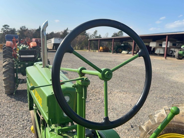 john-deere-h-image-42