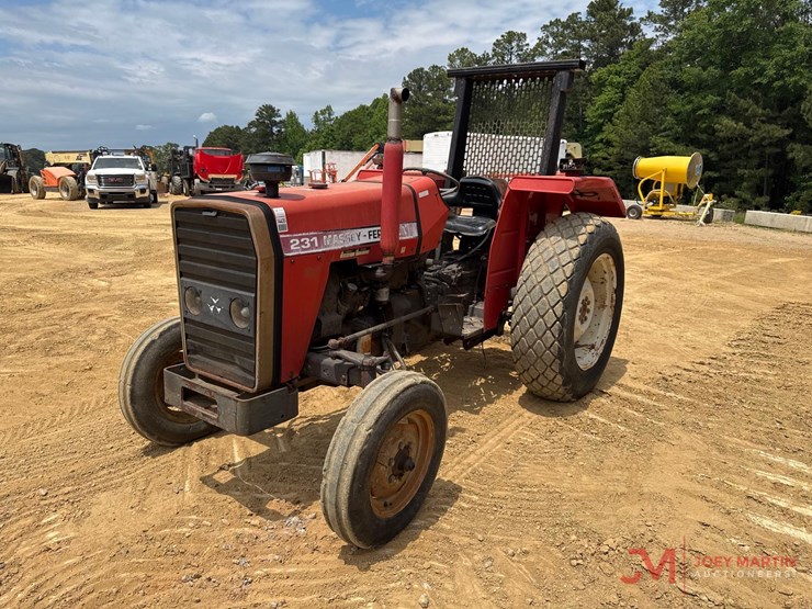 massey-ferguson-231-image-3