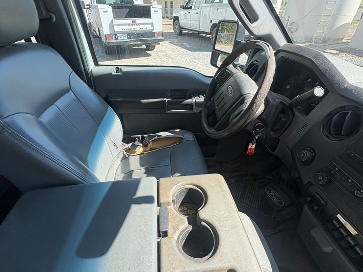 2012-ford-f350-image-55