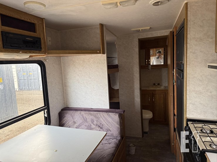 1995-sportsman-campers-&-trailers-mfg-8x27-3000-image-16