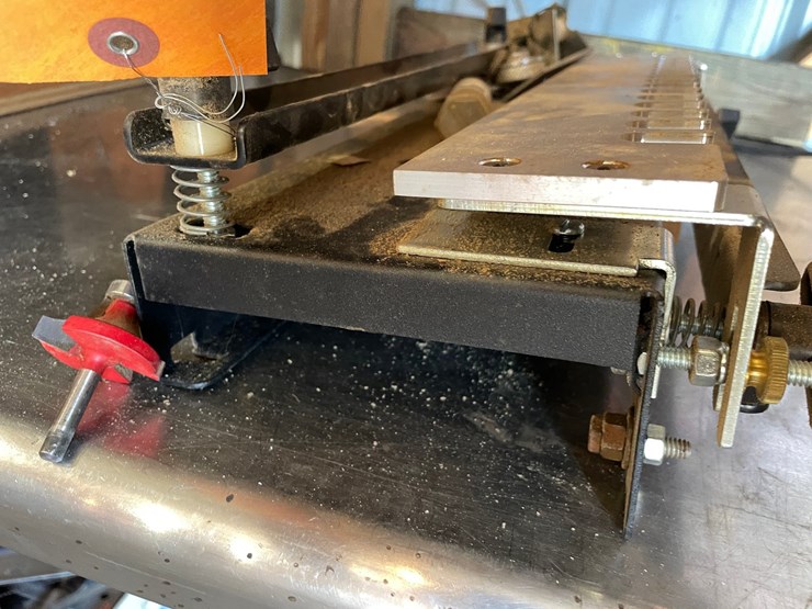 #1853-•-porter-cable-12"-dovetail-machine-image-4