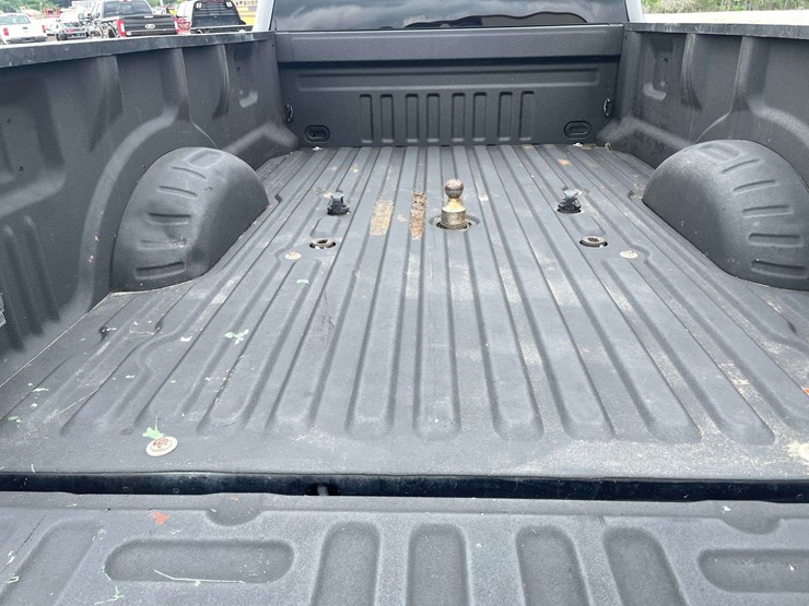 2018-ford-f350-image-15