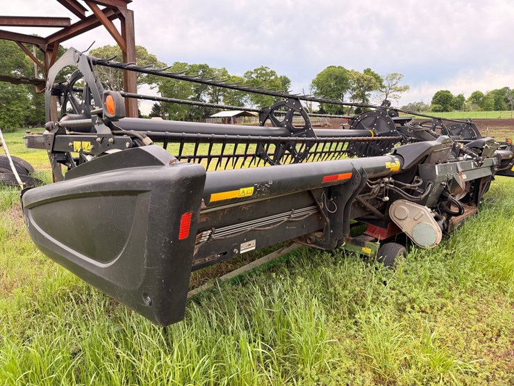 #528-•-2014-macdon-35-foot-platform-head-image-3