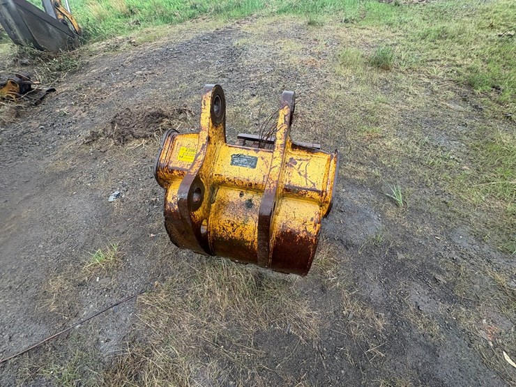 john-deere-24-image-7