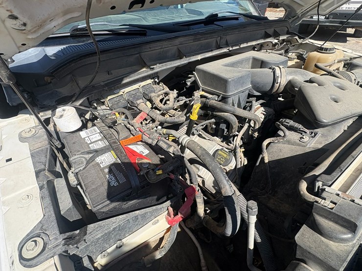 2012-ford-f350-image-22