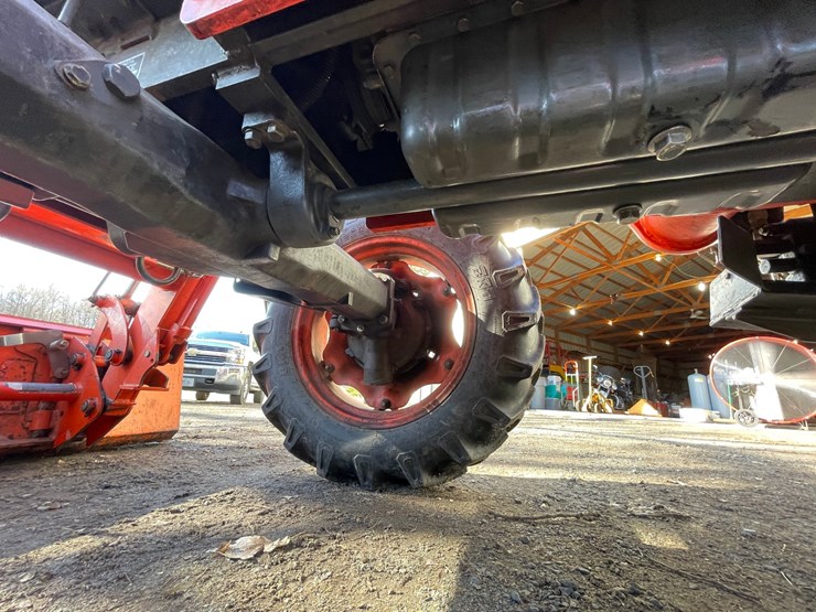 kubota-m5040-image-26