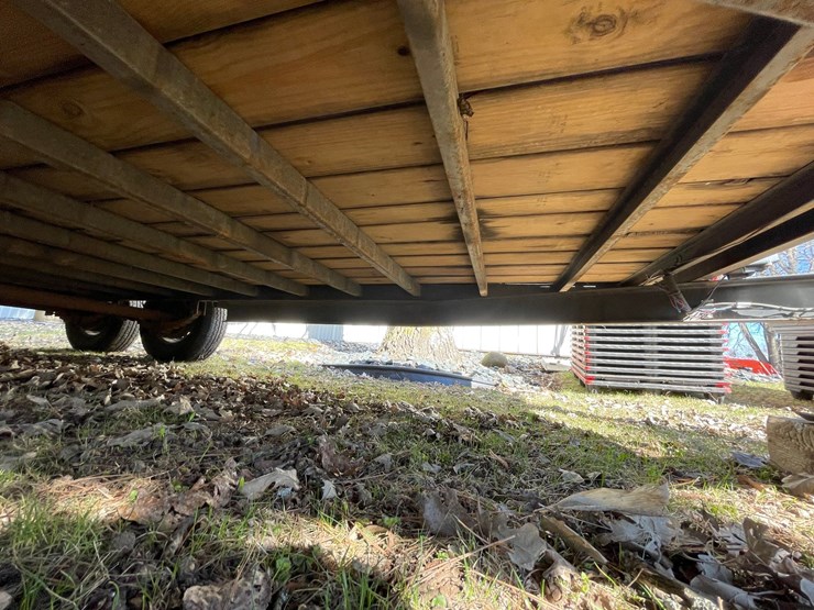 #1808-•-2014-road-warrior-tandem-axle-equipment-trailer-(has-wi-title)-image-19