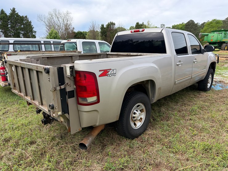 #520-•-2008-gmc-pickup-4wd-image-6