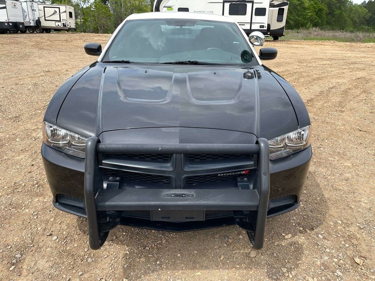 2014-dodge-charger-4-door-police-sedan-(133,562-miles)-image-5