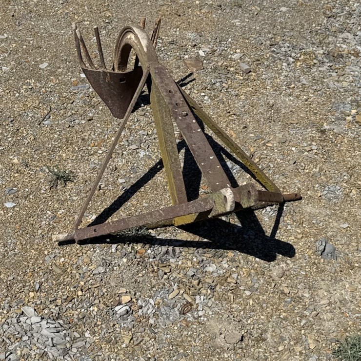 #1013 • Single row plow