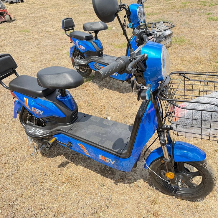#592 • ELECTRIC SCOOTER