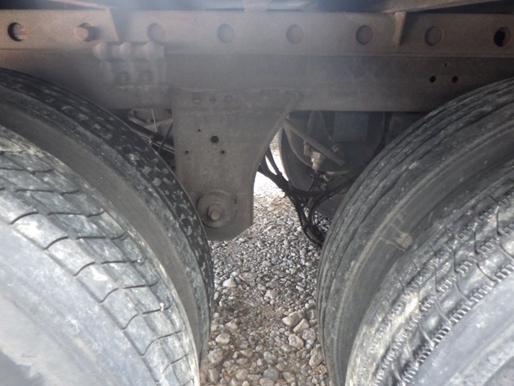 2019-utility-3000r-image-14