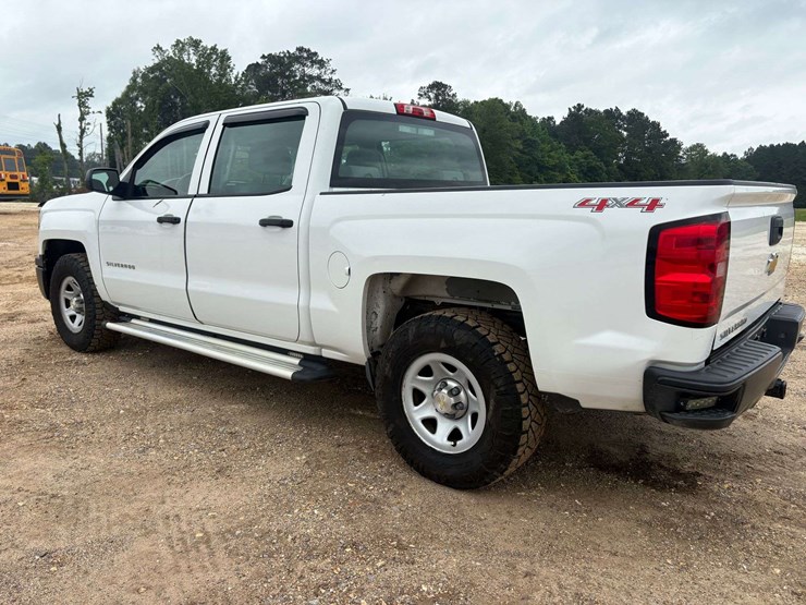 2015-chevrolet-1500-image-2