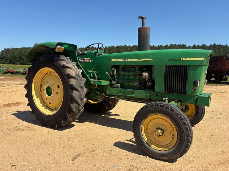 john-deere-3130-image-4