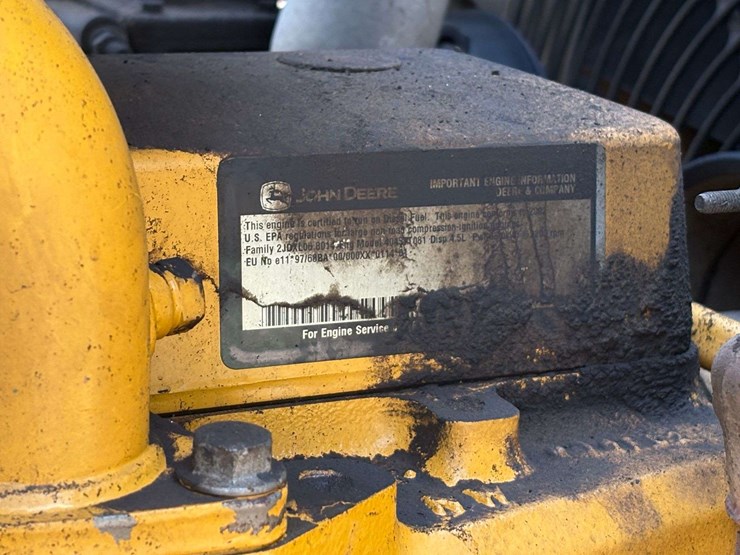 deere-310sg-image-51