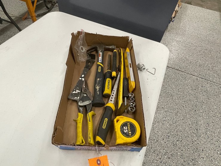 #8611-•-stanley-shop-tools-image-1