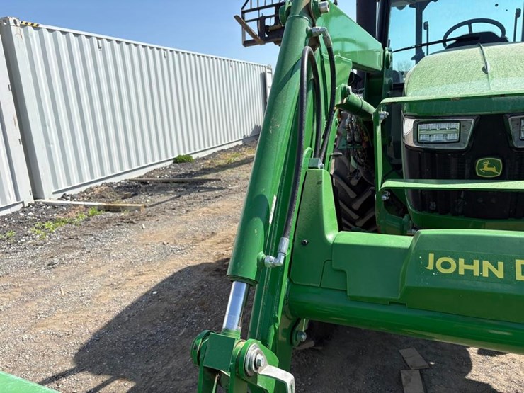 2024-john-deere-5060e-image-6