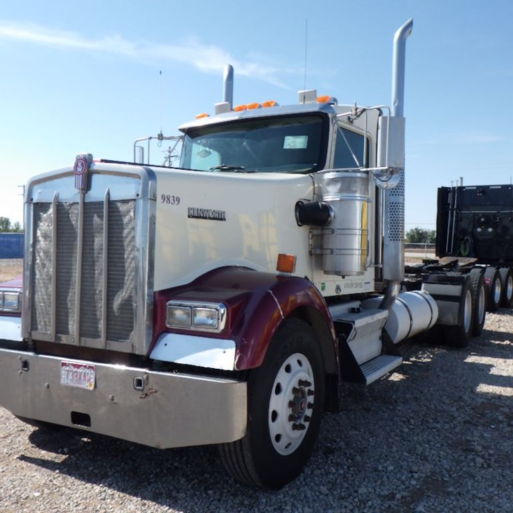 2006 KENWORTH W900L
