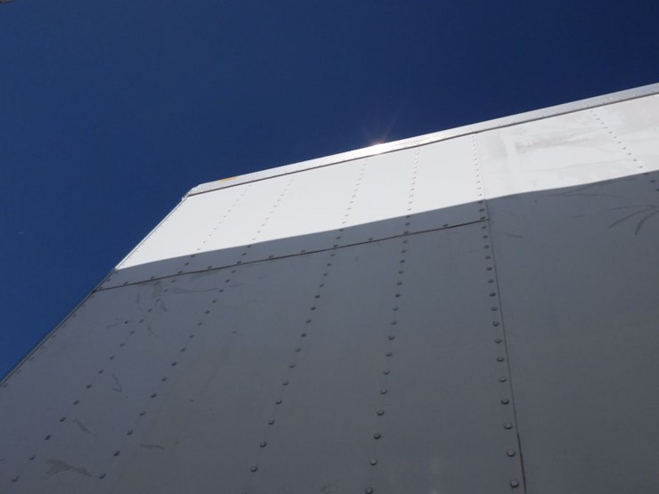 2019-utility-3000r-image-25