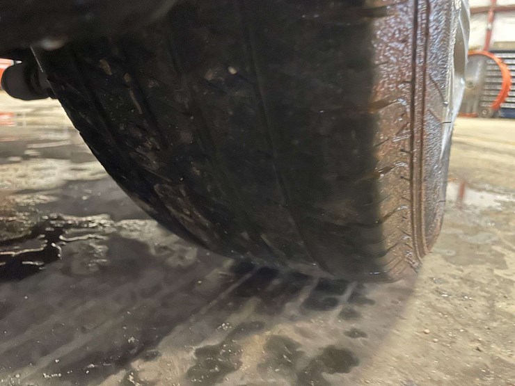 2016-hyundai-elantra-4-door-sedan-(99,032-miles)-wrecked-image-19