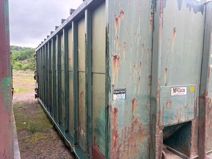 #23997-•-mcclain-~25'6"x~7'8"-roll-off-dumpster-image-14