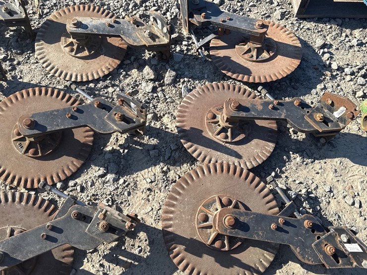 #41280-•-lot-of-planter-parts-inv#-41280-image-6
