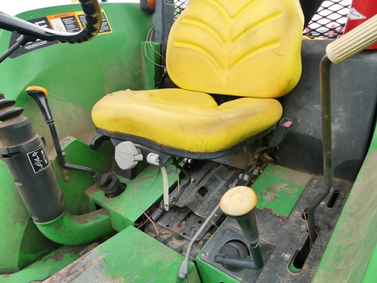 john-deere-5510-image-10